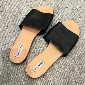 Steve Madden Black Leather Slide Sandals
